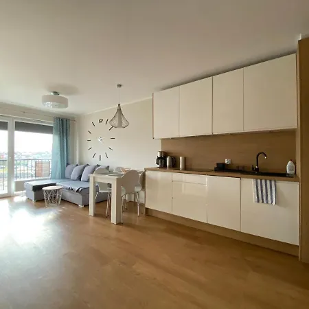 Apartament , Baltycka 11-2